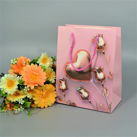 Пакет подарочный 18х10х23см картон розовый "Сердце" (1шт)