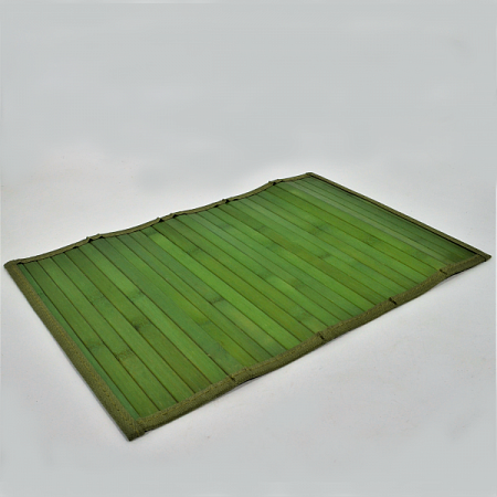Салфетка плетёная обшитая 40х30см бамбуковая зелёная
