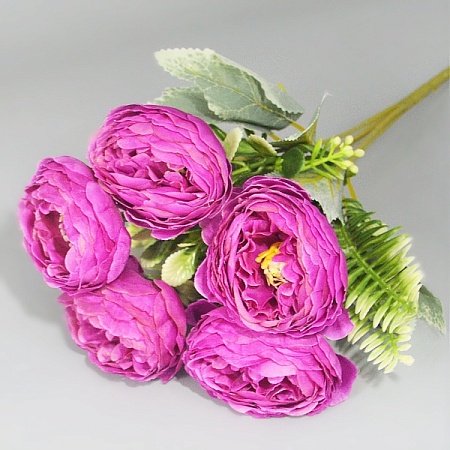 Букет роз пионовидных с папоротником 5 голов 30 см ткань фуксия (1шт)